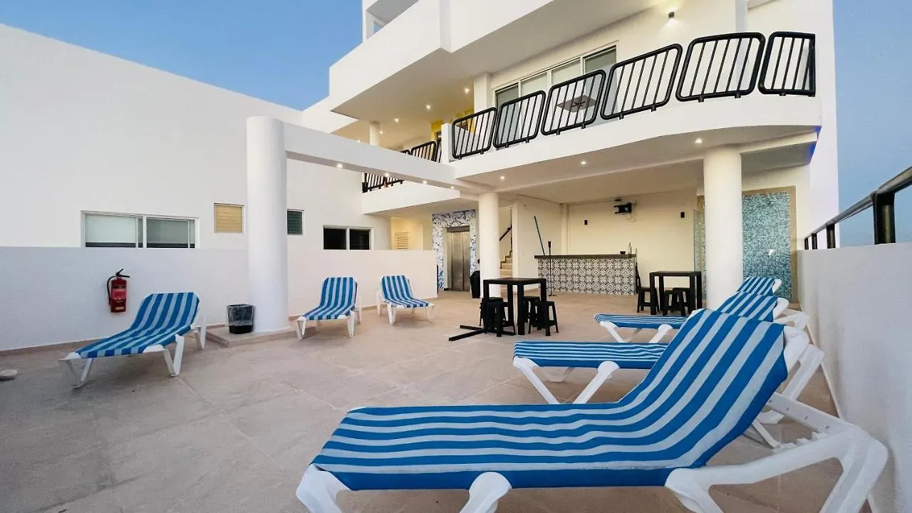 Hotel Winday A 4 Calles De La 5A Avenida Playa del Carmen 3*,