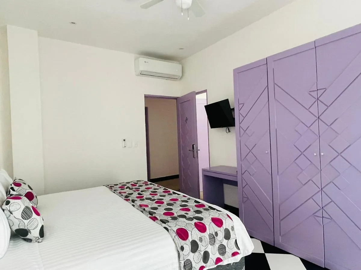 Winday Hotel - Cerca 5A Avenida Playa del Carmen 3*,  Mexico