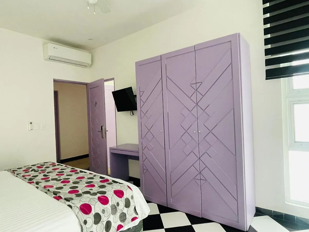 Hotel Winday بلايا ديل كارمن