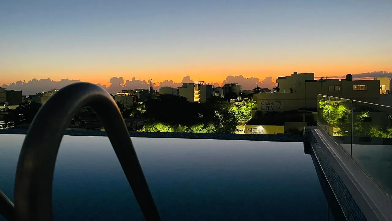 Hotel Winday بلايا ديل كارمن المكسيك