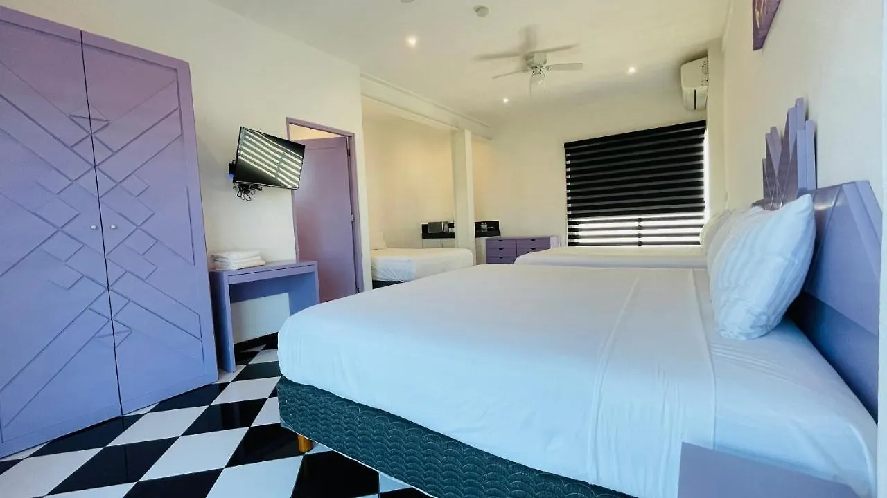 Hotel Winday بلايا ديل كارمن المكسيك